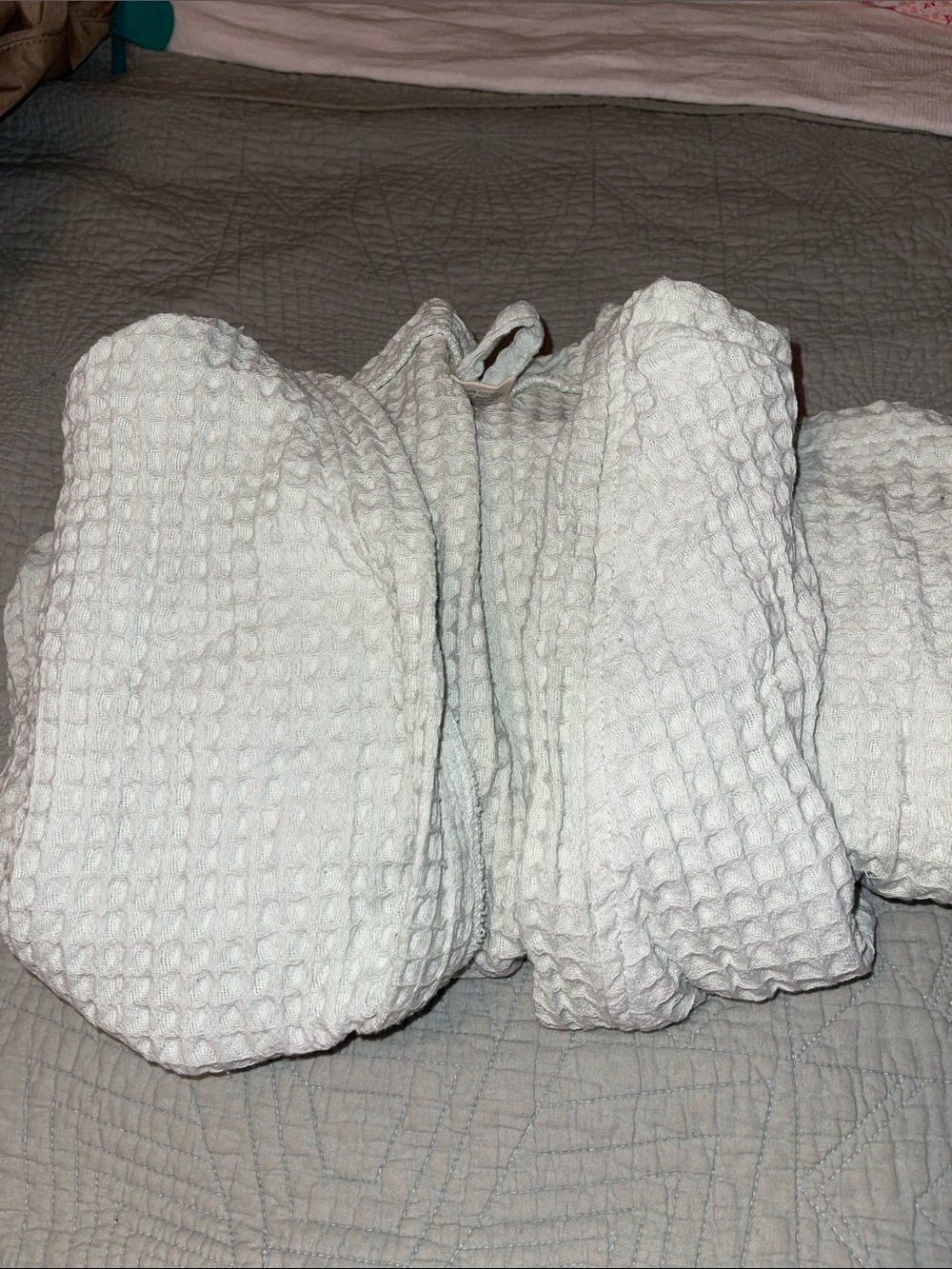 Bathen Waffle-Knit Spa Robe • Mint Green